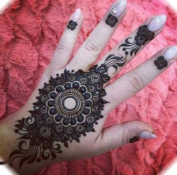 Indijos Mehndi dizainas