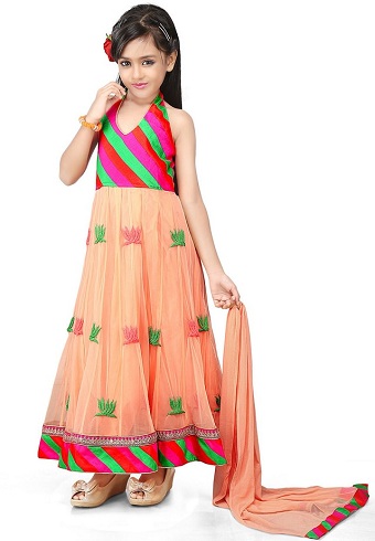„Abaya“ stiliaus „Churidar Kameez“ suknelė