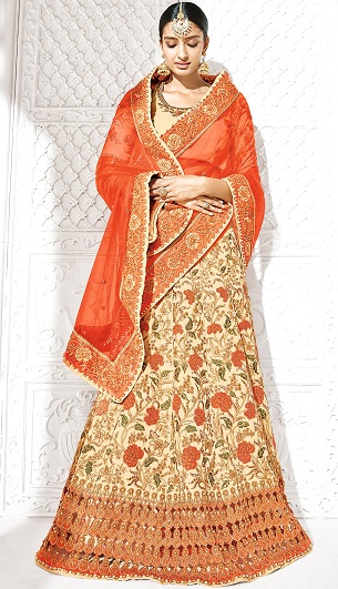 Lehenga stiliaus Saree