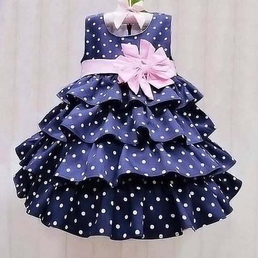 „Polka Dot Baby Frock“