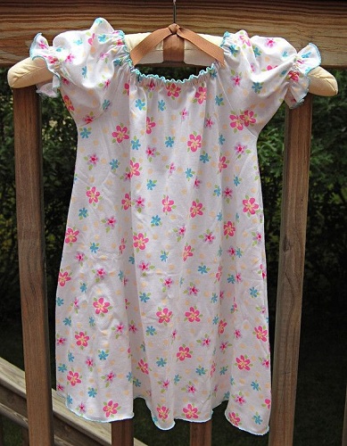 „Baby Frock“ miegui