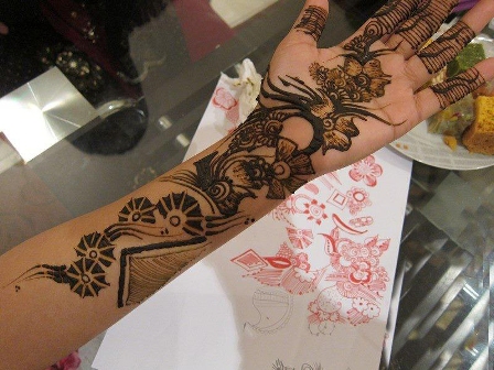 Arabų ir šešėlių Mehndi rankai