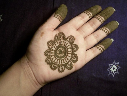 Apvali Mehndi forma