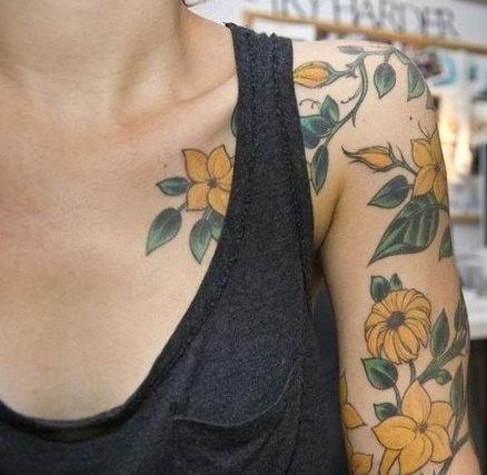 Spalvingos gėlių dizaino merginos tatuiruotės