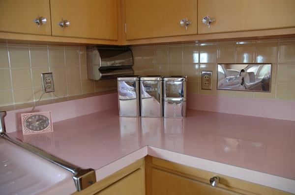 Κουζίνα 50s ροζ μεταλλικά δοχεία επιφάνειας εργασίας
