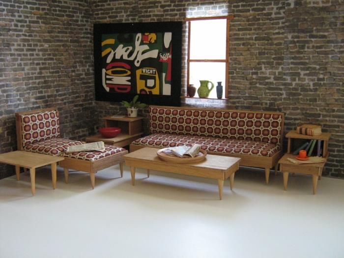 Έπιπλα μοτίβου 1950 καναπέ πολυθρόνα σκαμπό ανοιχτό τοίχο από τούβλα