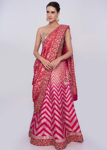 Pembe Lehenga