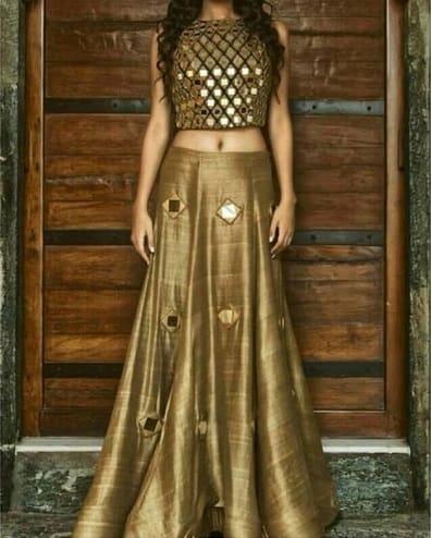 Altın Lehenga