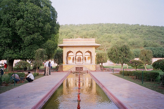 parklar-in-jaipur-kanak-vrindavan