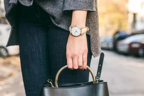 7 Πλεονεκτήματα γιατί πρέπει να φοράτε γυναικείο ρολόι χειρός