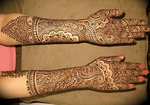 Naujausias vestuvių Mehndi dizainas