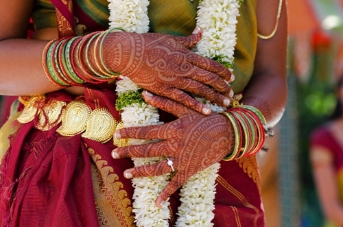 Mehndi dizainas nuotakoms