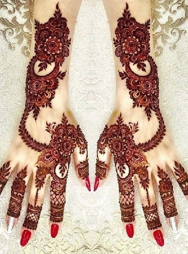 Mehndi dizainas rankoms