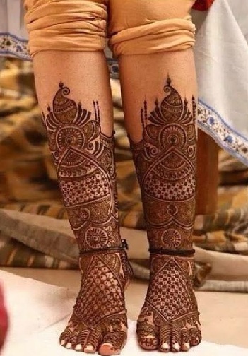 „Full Legs“ vestuvių „Mehndi“ dizainas