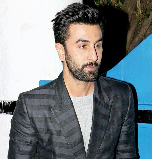 bollywood kahramanı saç modelleri