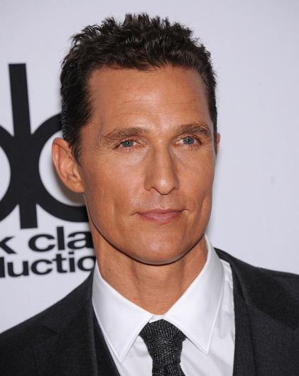 Matthew McConaughey kısa saç kesimi