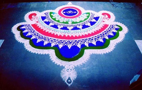 „Om Rangoli“ dizainas