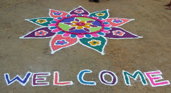 Hint Rangoli Tasarımları