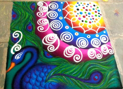 „Rangoli Designs with Sand Art“