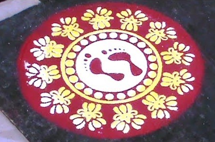 Şablonlu Rangoli