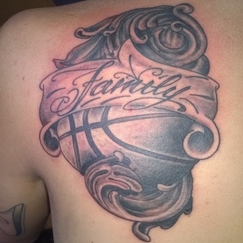 Aşk Basketbol Dövmeleri Portresi