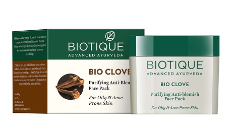 Biotique Bio gvazdikėlių valymo priemonė nuo dėmių