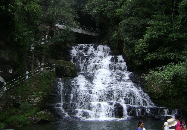 fil-falls_meghalaya-turist-yerler