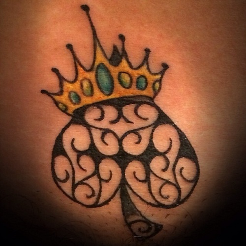 „Spade“ tatuiruotės dizaino karalienė