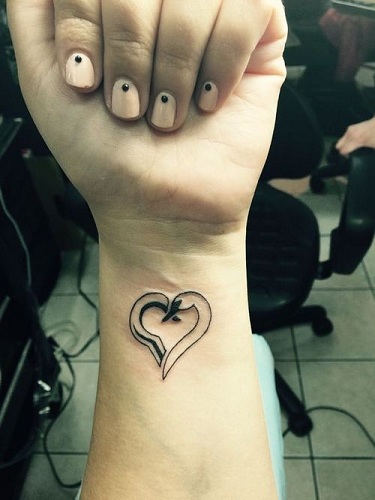 „Swan Heart View“ tatuiruotės dizainas