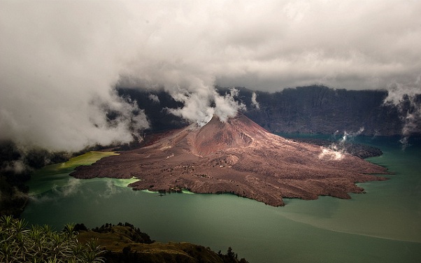 Rinjani kalno lankymo vietos Indonezijoje