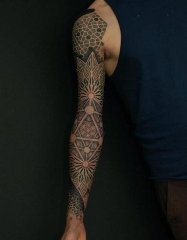 Geometrinis majų tatuiruotės dizainas