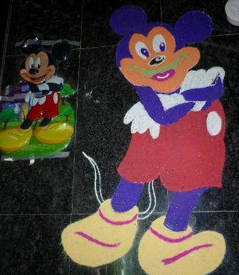 Basit Mickey Mouse Rangoli