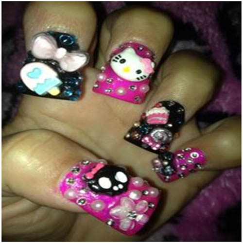 Hello Kitty ve Dondurma Çubuğu Dekorlarını Kullanan 3D Nail Art