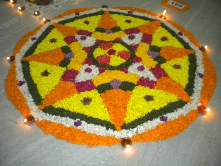 Dirbtinių gėlių Rangoli dizainas