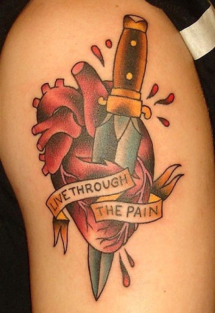 Širdies pertraukos reklamjuostės tatuiruotė