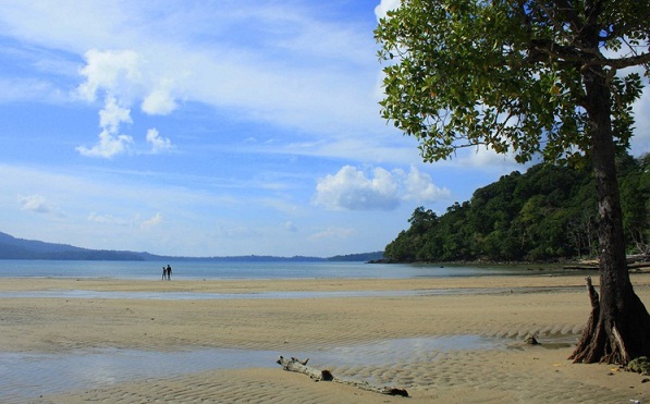 Paplūdimiai Andaman-Karmatang paplūdimyje