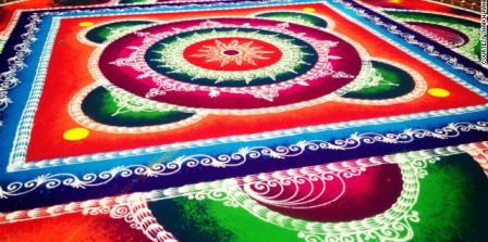 Renklerle Zor Büyük Rangoli