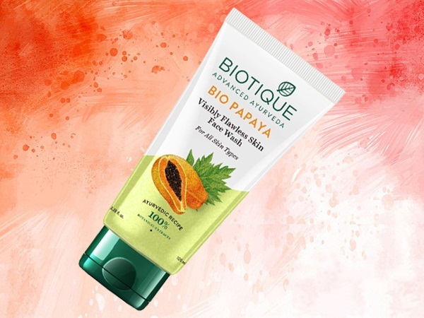 Biotique Bio Papaya Eksfoliye Edici Yüz Yıkama