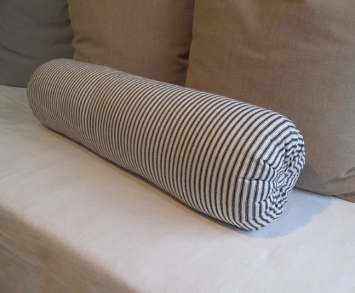 „Navy Cotton Bolster“ pagalvės