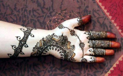 Arabų stiliaus „Bombay Mehendi“ dizainas