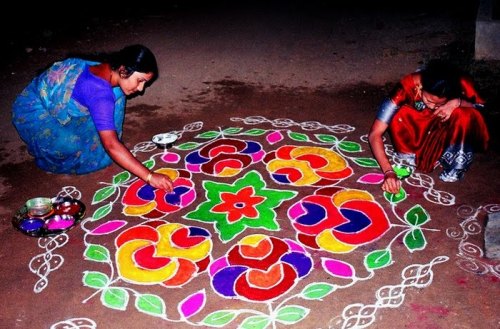 Büyük Navratri Rangoli Tasarımı