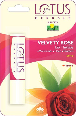 Lotus Herbals Dudak Terapisi Balsamı