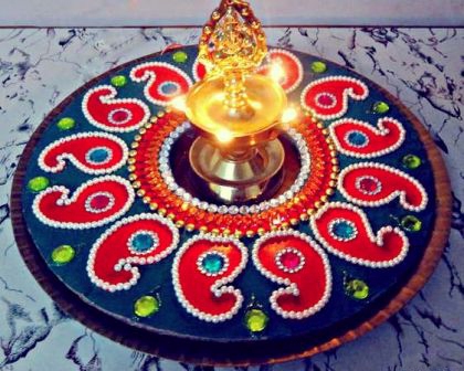 Tradicinis Kundan Rangoli