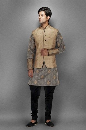 Pynimo Kurta su liemene