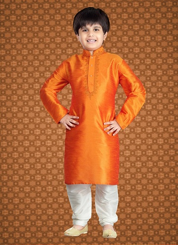 Paprasta oranžinė Kurta