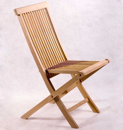 Sulankstoma medinė kėdė