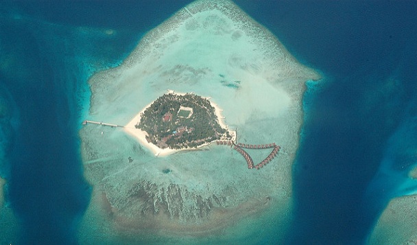 alimatha-island_maldives-turist-yerler