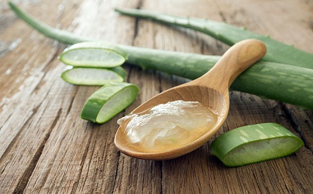 Aloe Vera Cildi Sıkılaştırın