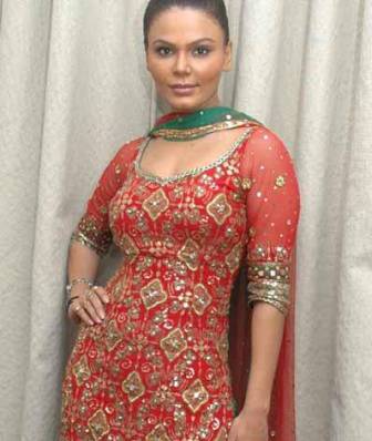 Rakhi Sawant Makyajsız 9