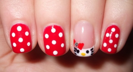 „Hello Kitty Shellac“ nagų dizainas